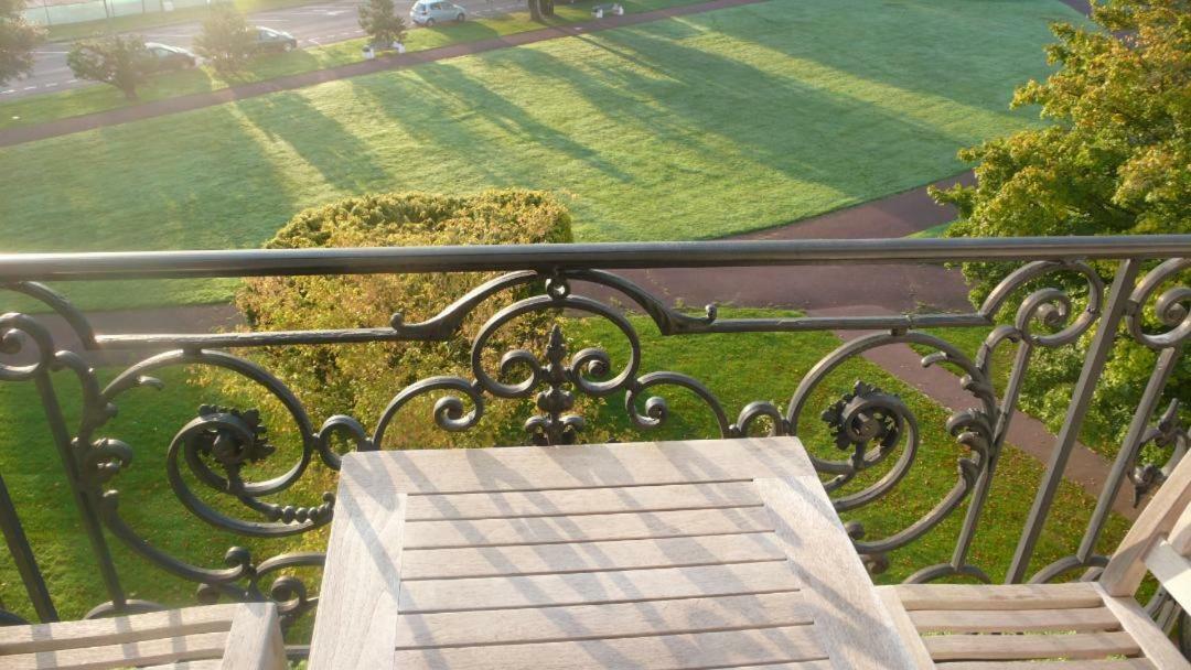 Le Balcon De L'hermitage